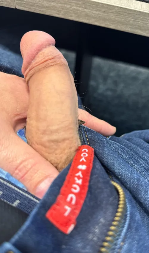 #Kzoo M4F rent me your Hotwifes mouth