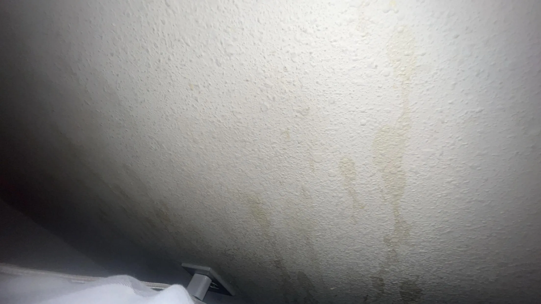 my cumstained wall on da side of my bed😂🤦🏿‍♂️