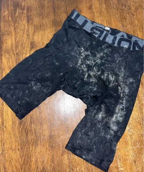 nothing like making another dudes cumrag your own 😈