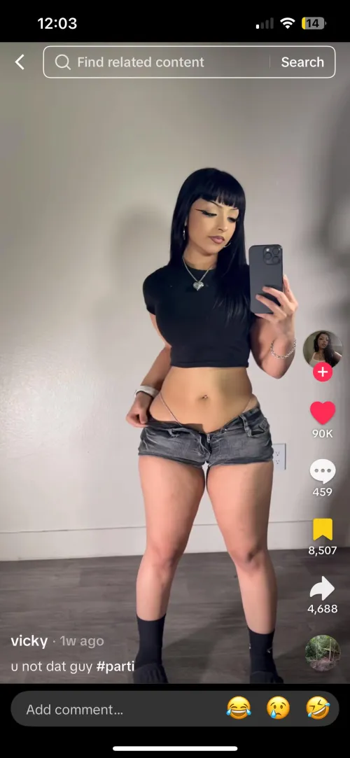 Anyone got her pics ? Anyone got her pics ?