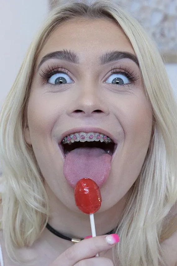 I love this picture of Anastasia so much, looks like a cute innocent teen that’s been possessed by sin