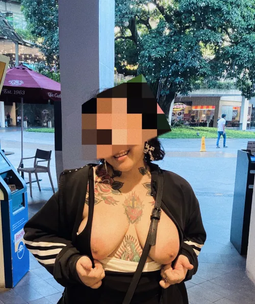 parang gusto ko ng public [f]uck ulet