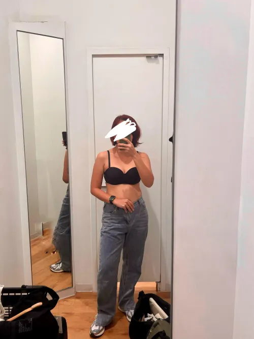 sa fitting room ulit 🫣