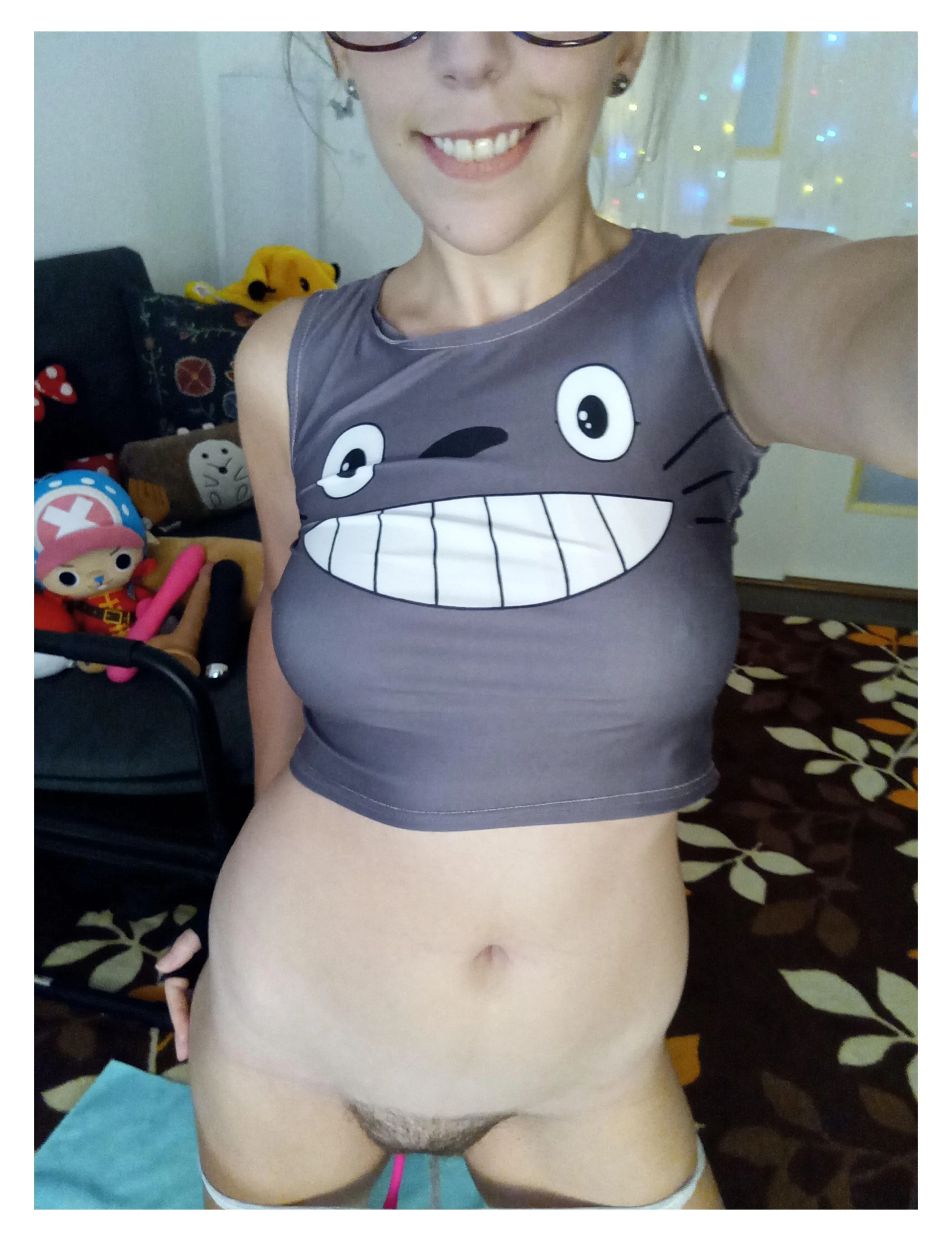 wanna play with a nerdy girl.