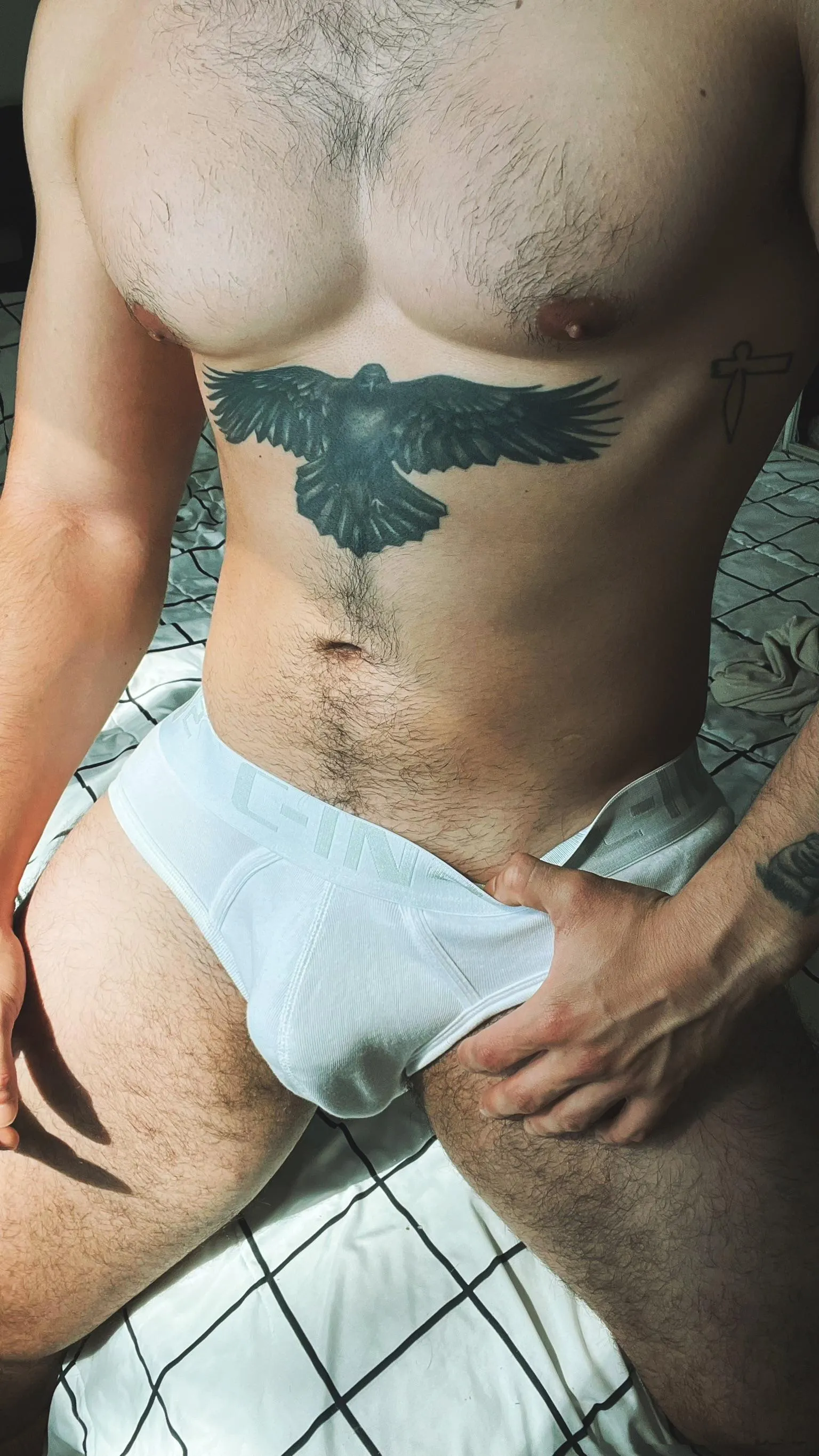 Can you come help me take some pictures?