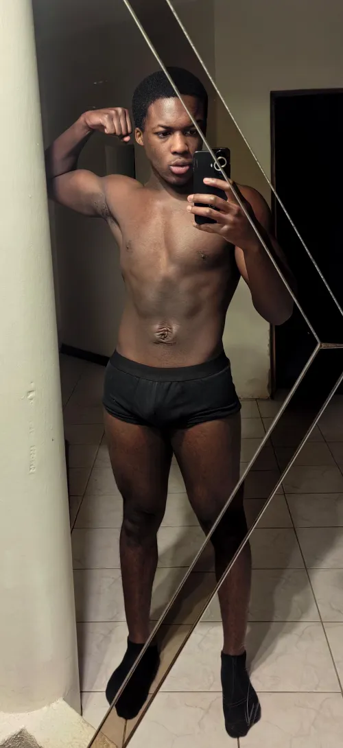 [18] looking for a partner