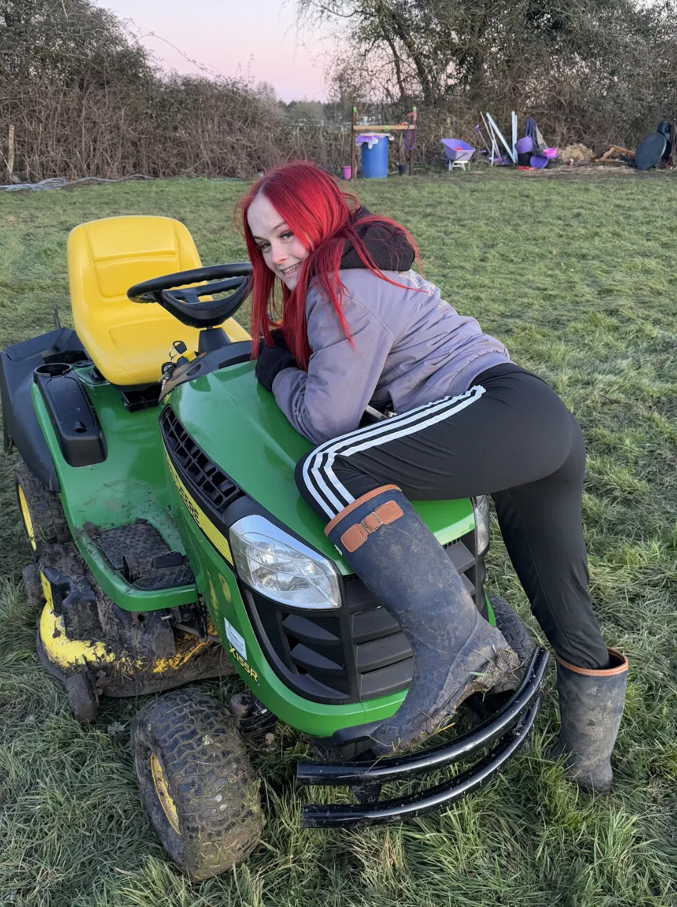 (19) hey, sammie, uk