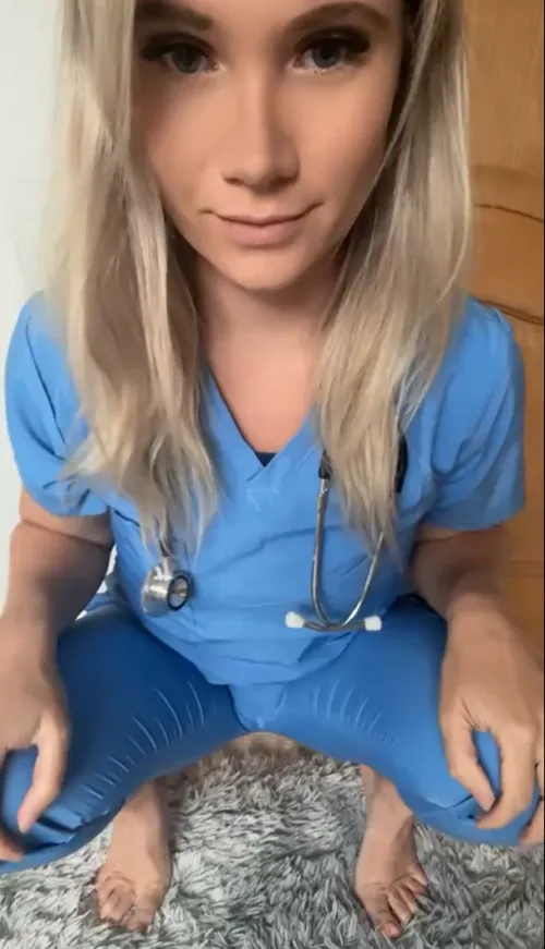 If you're over 20 years old, how would you convince me to fuck you? 😉🤤