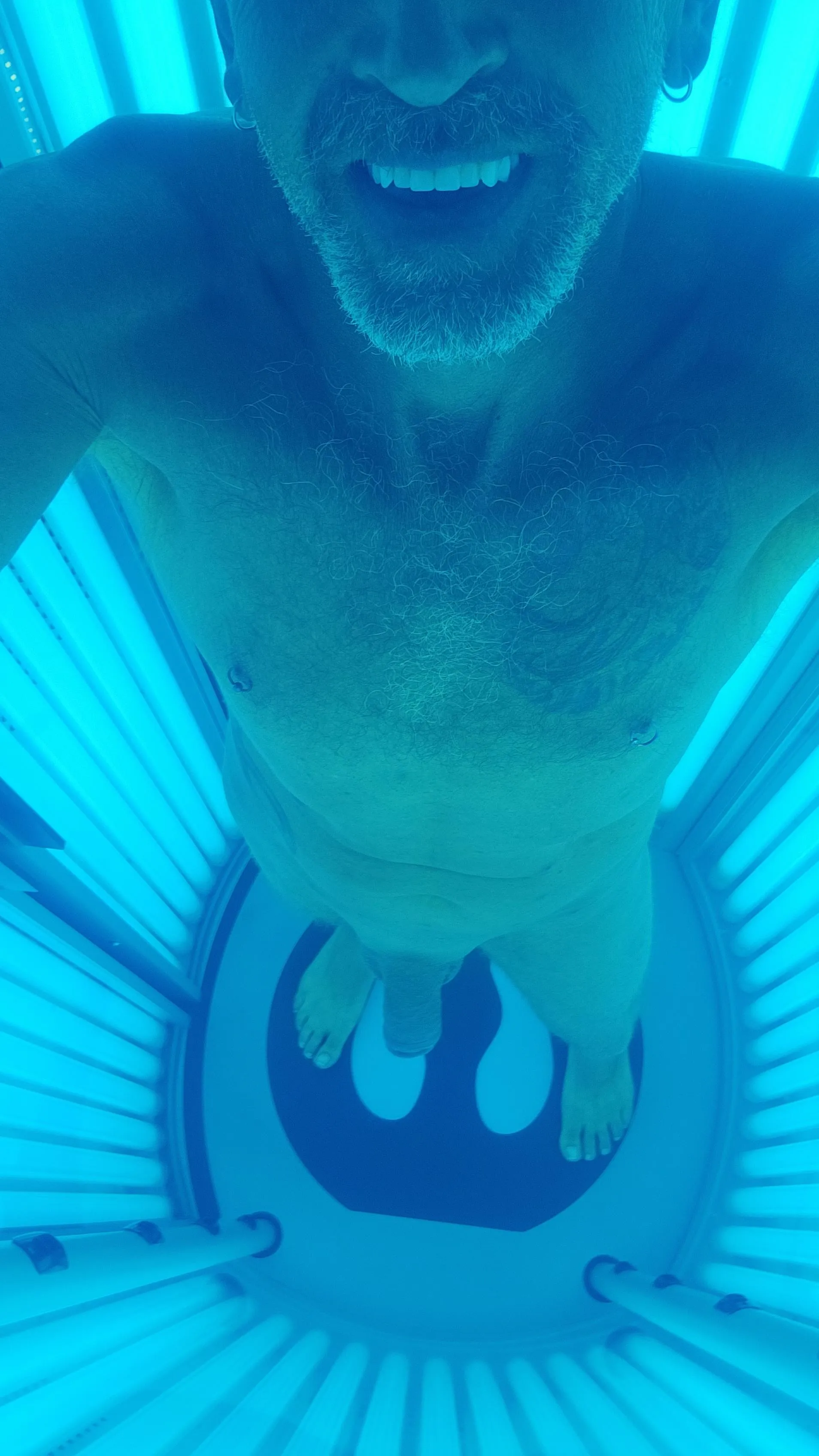 Love some company in Room 4