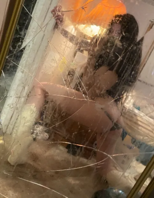 Shattered glass... shattered image