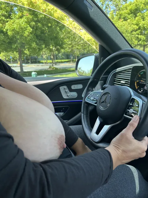 Sunday Funday! A little tits out coffee run! Need something? Lines not moving:(