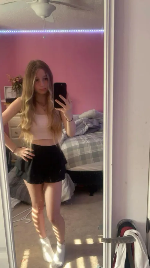 Would you use me while my parents think I'm doing my homework 🥹 f19