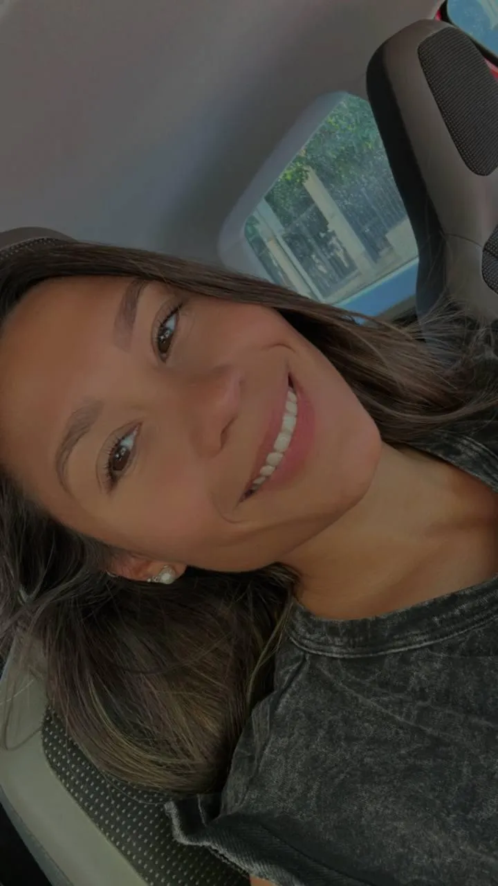 19 [F4M] I'm not feeling myself today, can I feel you?