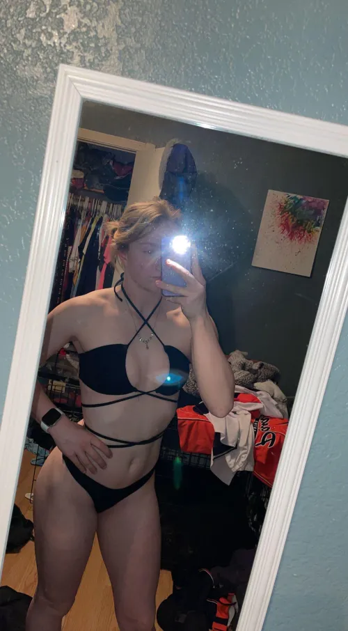 20 f I am so tight cause of my small bf