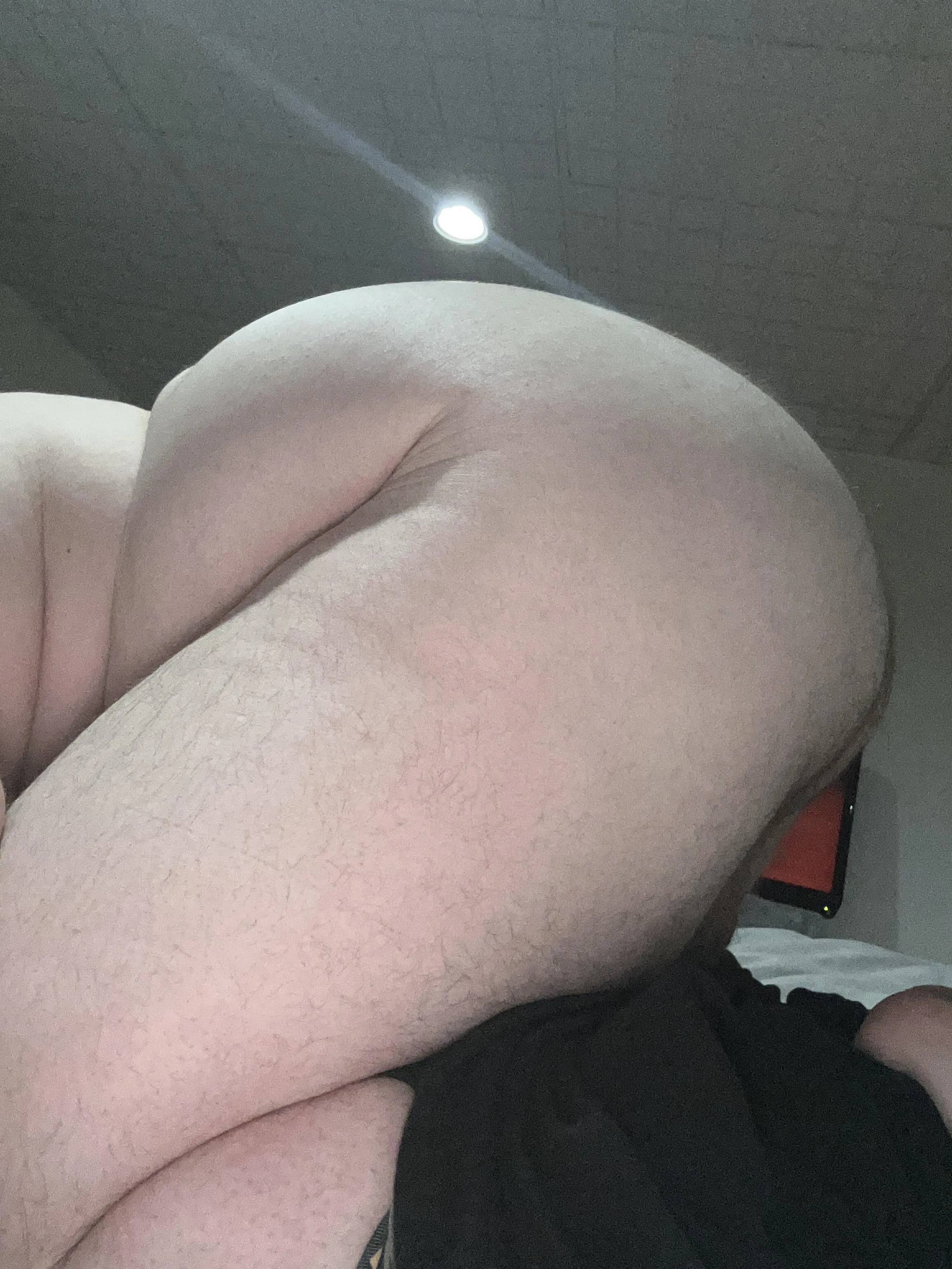 21m bucks need hole stretched