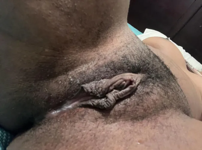 does this hairy pussy bother you