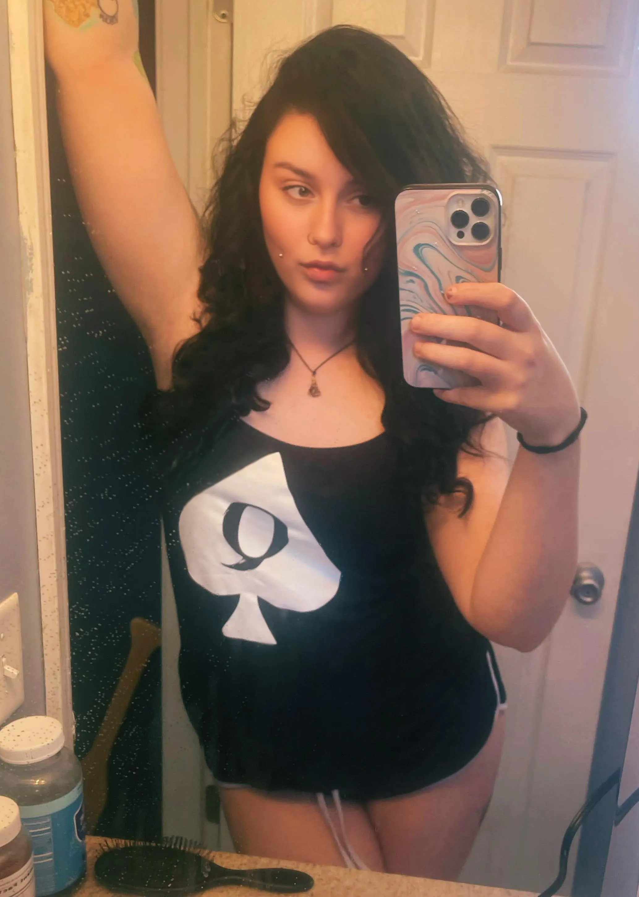 Fuck me and fill me while my husband films.