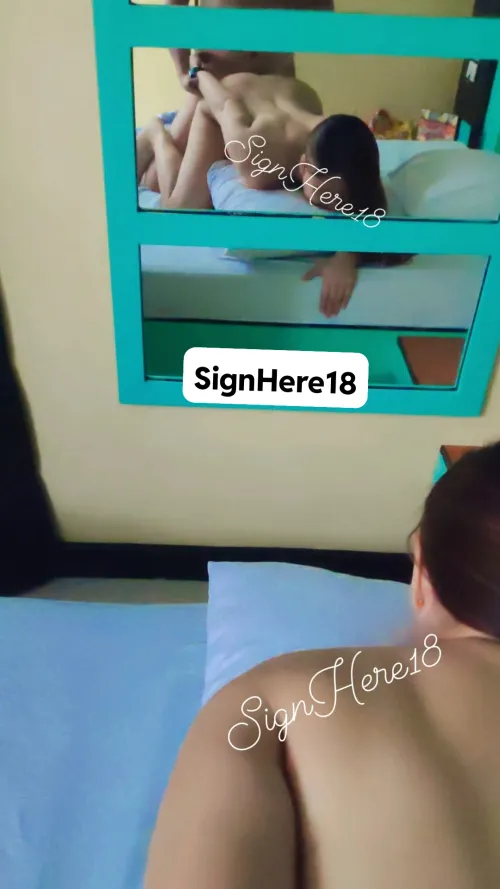 Hi, married couple LF Couple, Alabang to Calamba, About us: both mid 30s, working prof, clean and discreet, wife is Good looking, sexy, fair skin, chinita. Hubby, average look, Semi Dadbods, moreno.