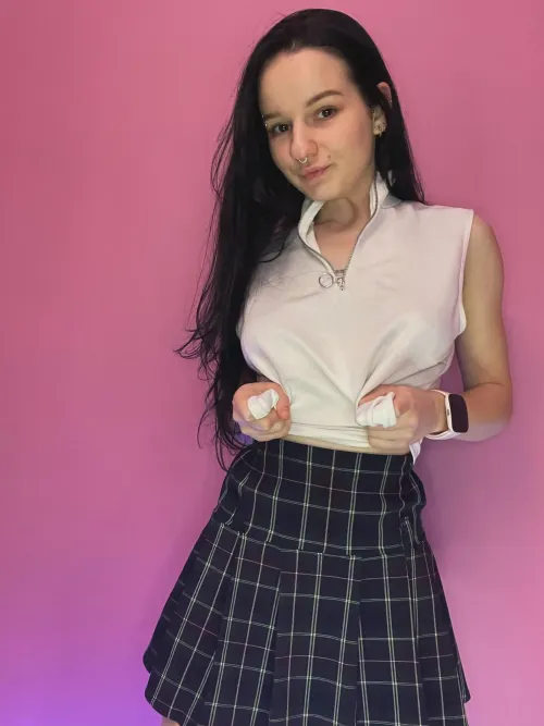 I hope you like college girls like me