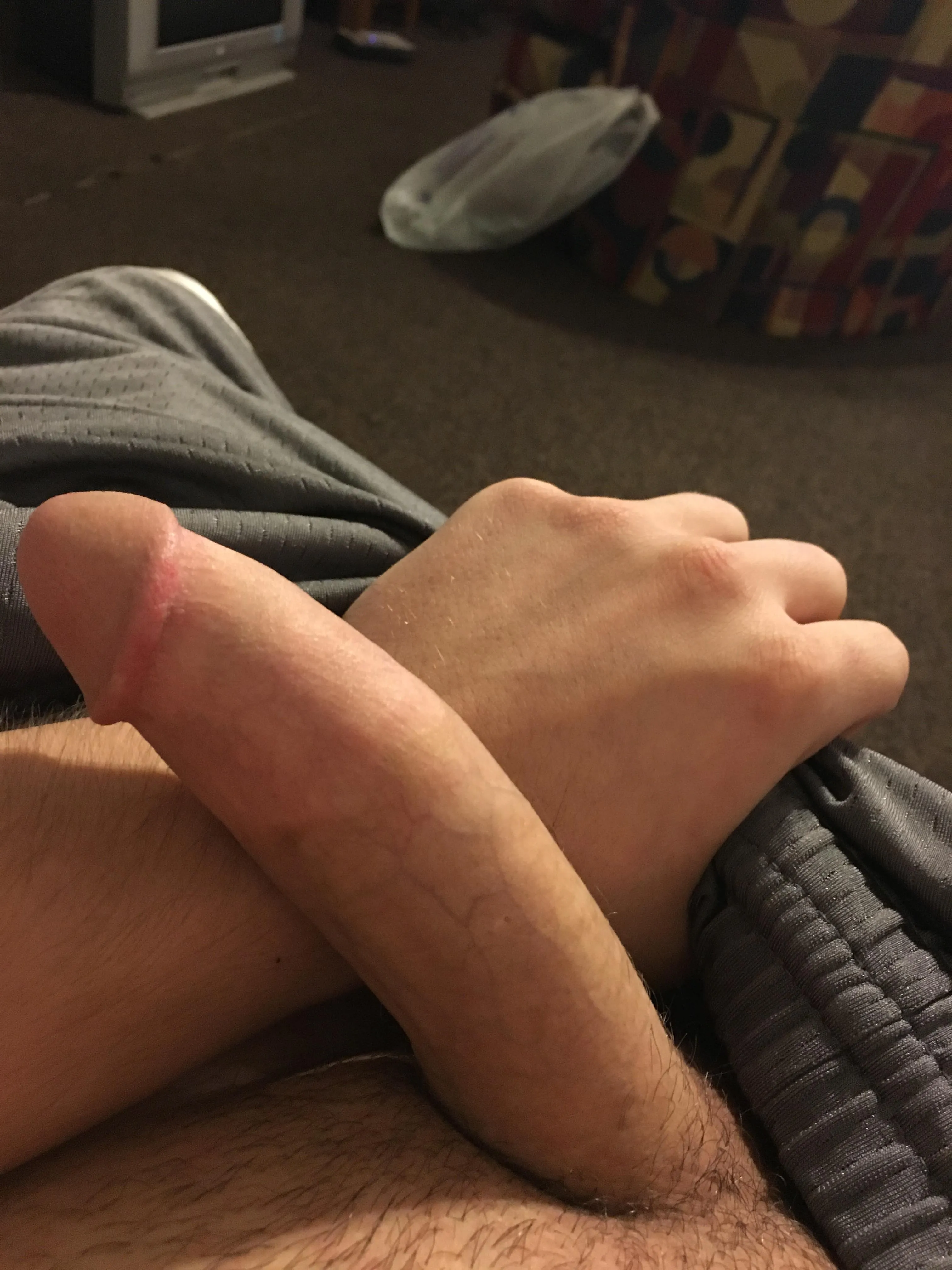 I just drove 40 minutes for a couple that bailed last minute…. Is anybody here real?