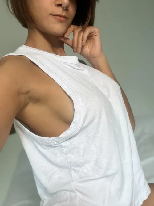 this angle makes me feel so sensual :3