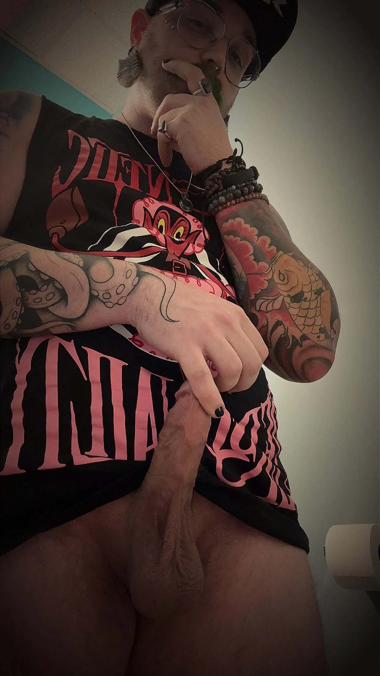 Who doesn’t like a little work cock