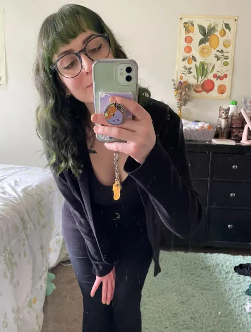 Work outfit 🖤 (can you guess what I do for a living)