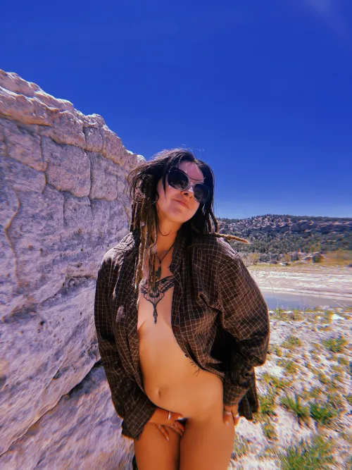 I love wearing flannels with nothing on underneath 😊