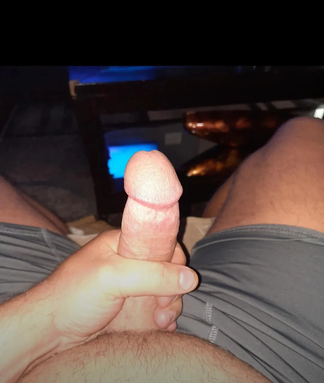 Any ladies want to ride tonight?