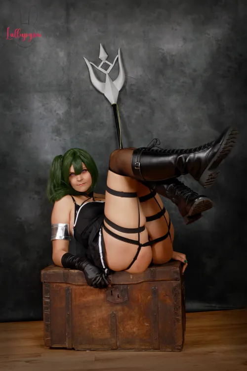 Open the mimic or my legs?