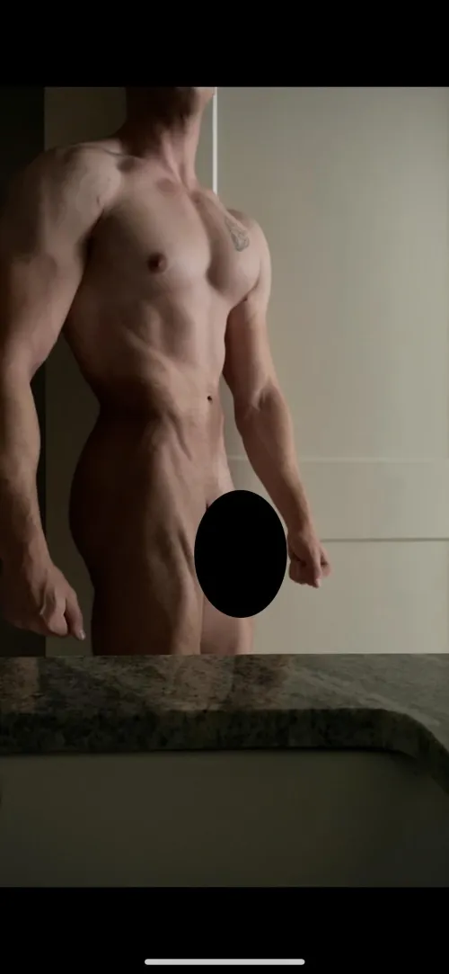 29 [M4F] Boring Friday over here