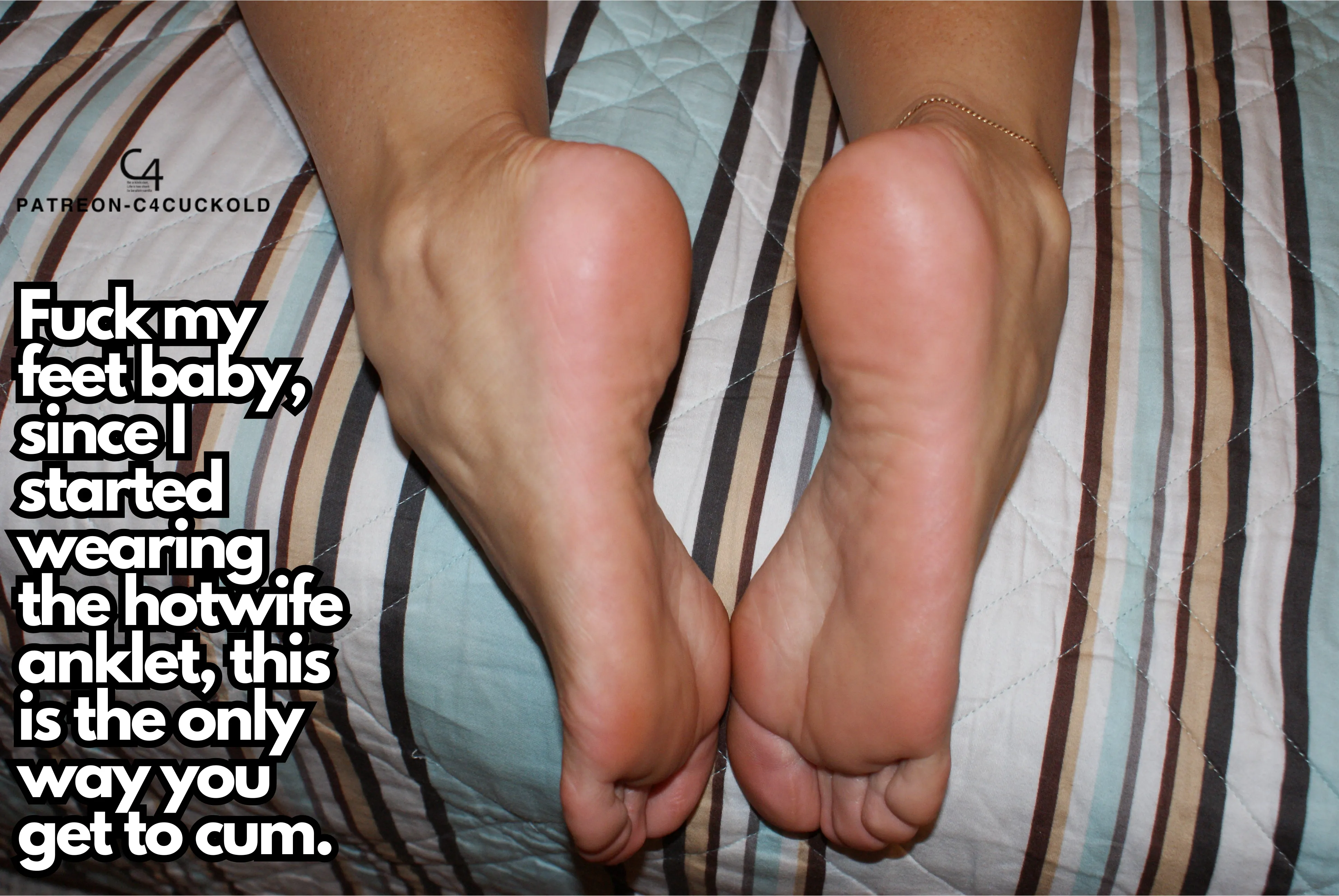 A cuckold with foot fetish would be in heaven with that sight and with such arrangement