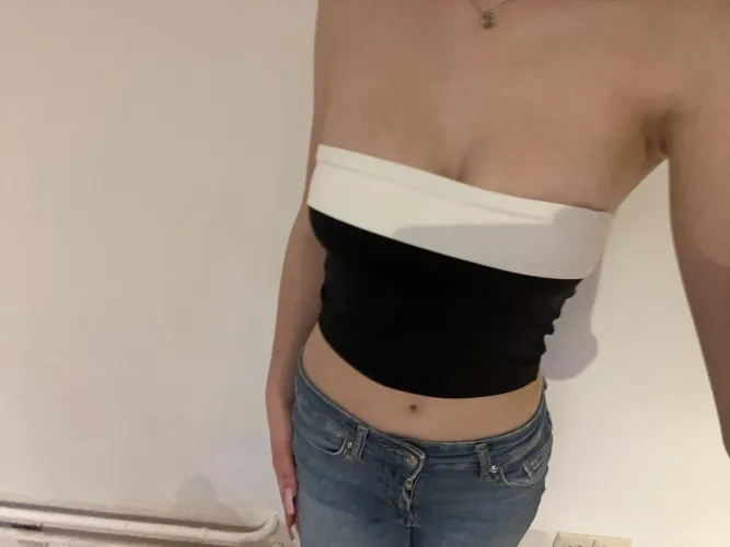 BH´s sind überbewertet. Tun nur weh💦😏