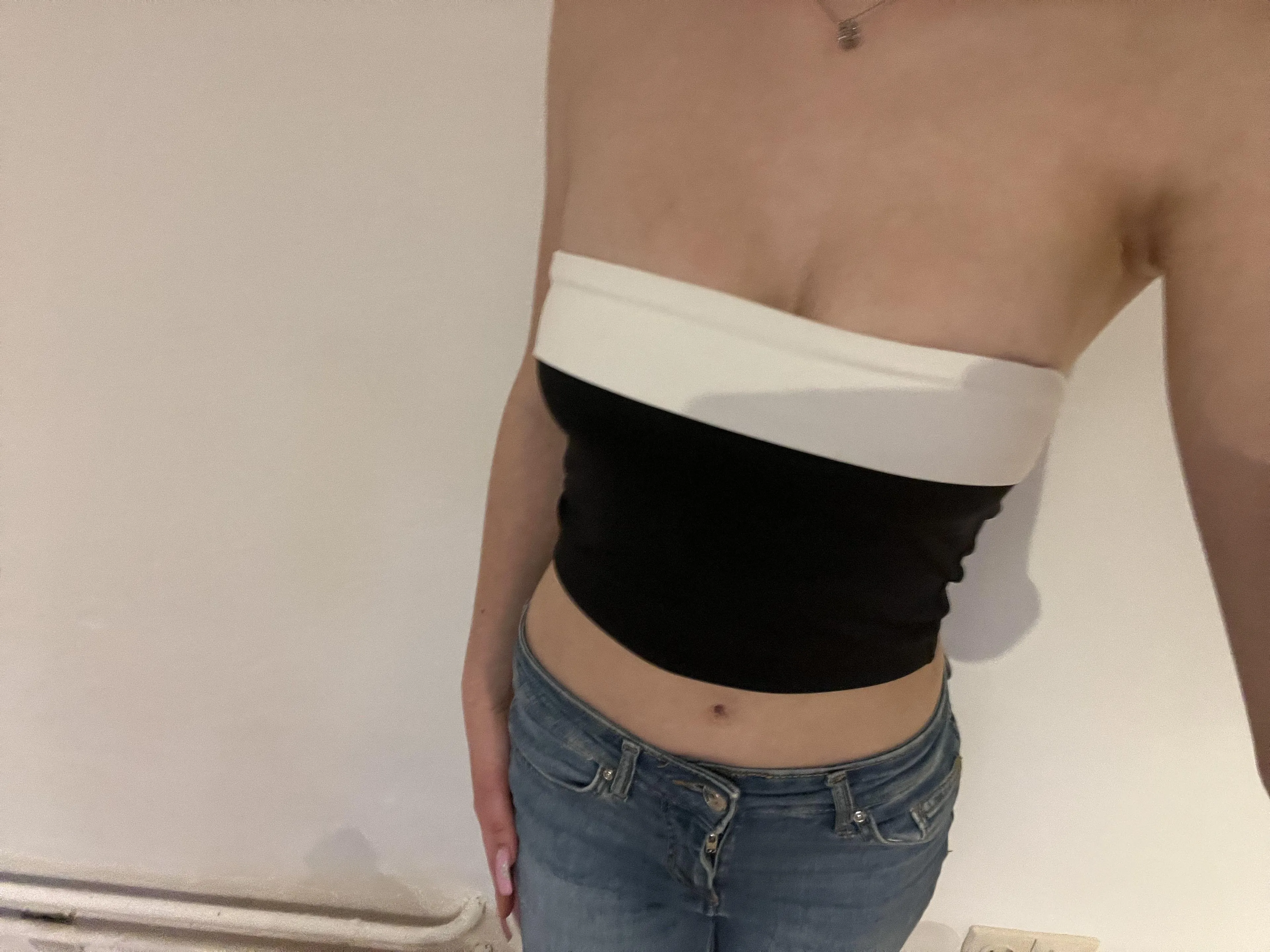 BH´s sind überbewertet. Tun nur weh💦😏