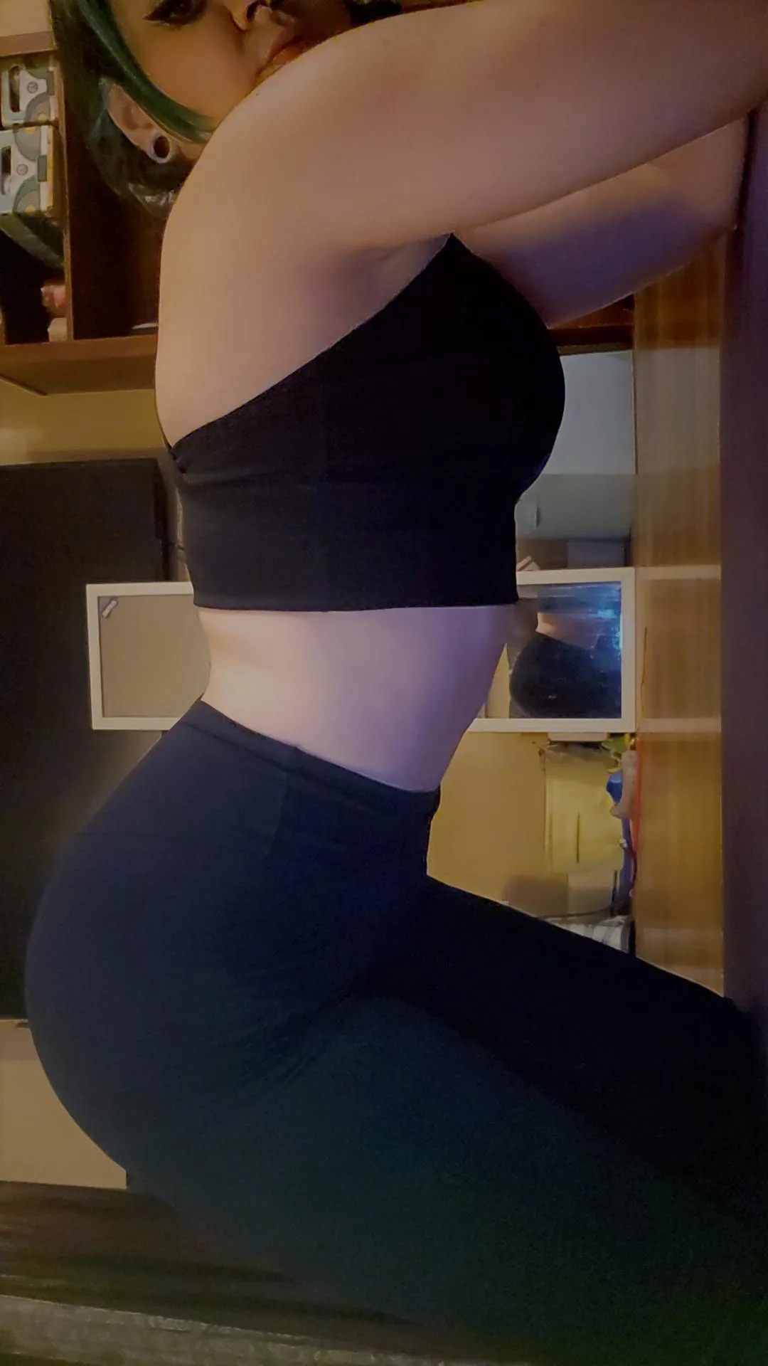 Come smell me post workout ;) [OC] [p]