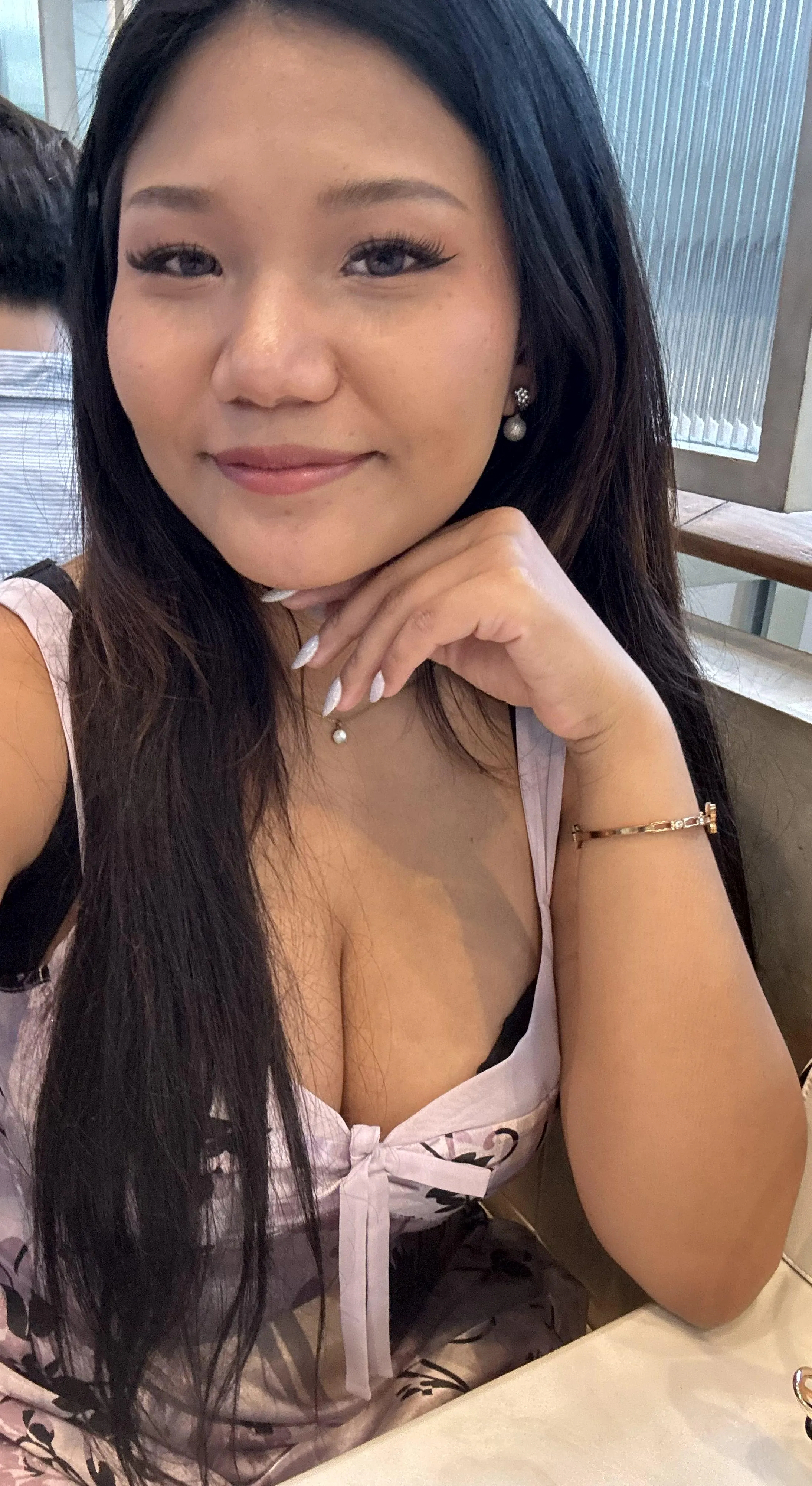 Do you think Thai girls cute?