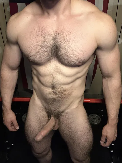 Hung muscle daddy