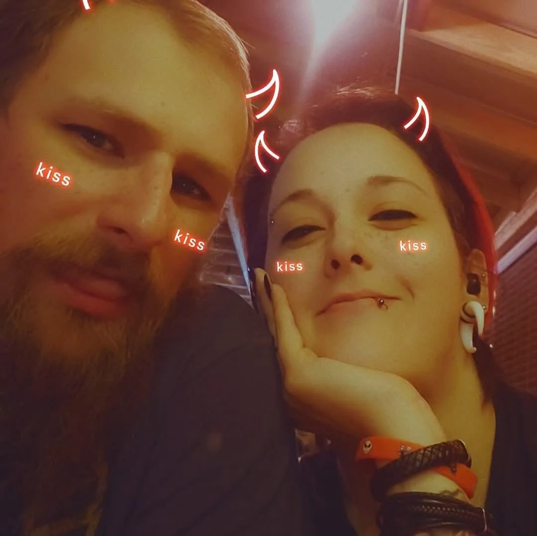 Looking for cake or a couple for some fun with us f33 m37