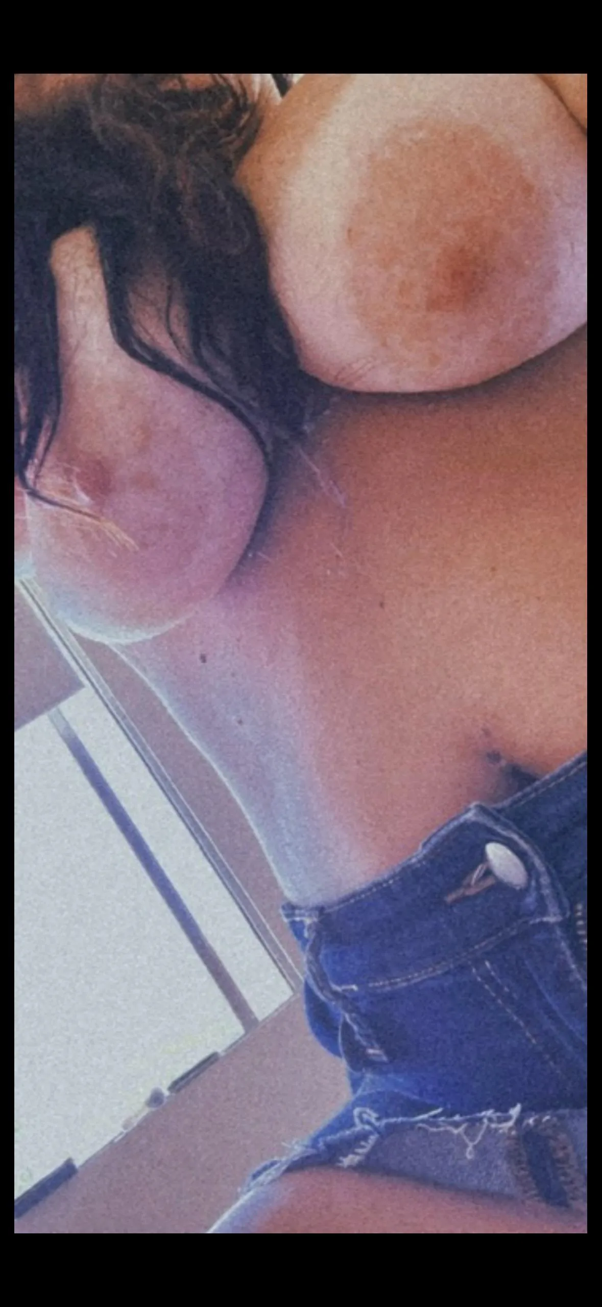 My tits are begging to be grabbed under this tight denim skirt… pull it up and see how hard my nipples get just for you..🥵