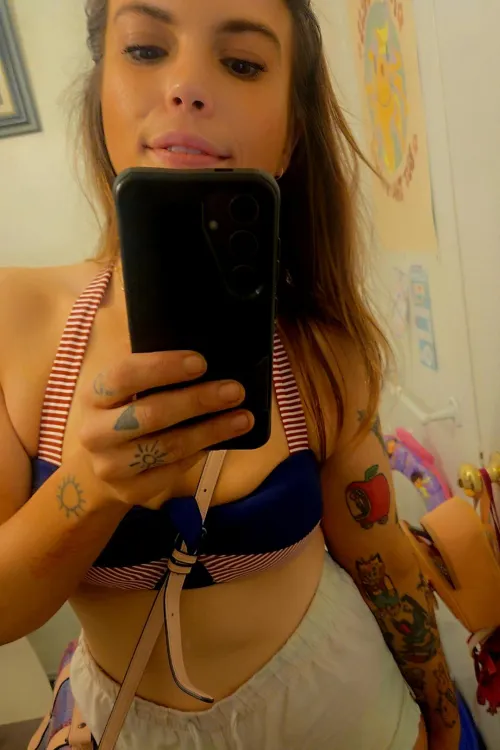 Pool day with the bestie <3