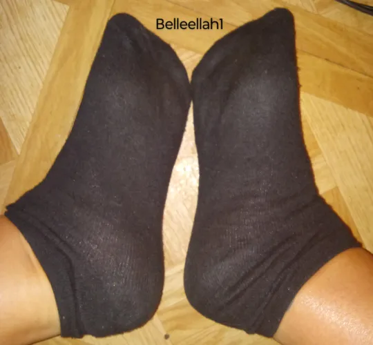 These 10 day worn ankle socks are super smelly and ready to ship! Message me to claim [f]