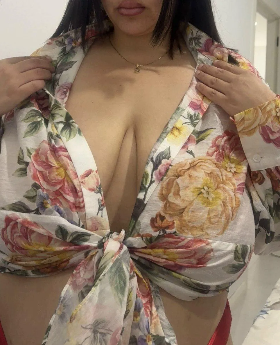 They say beauty comes in all sizes… lucky for you, I came in plus