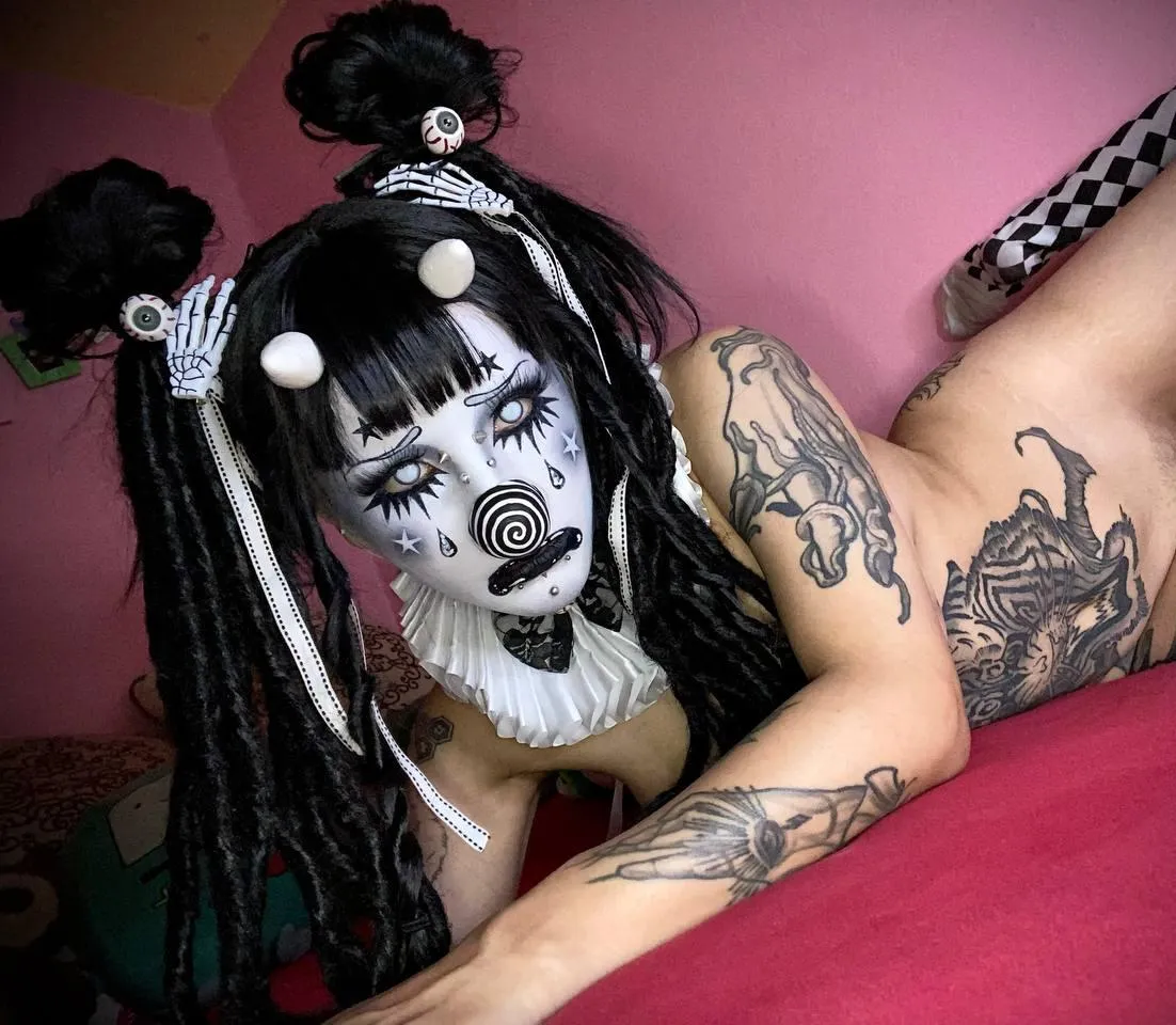 A cute clown waiting