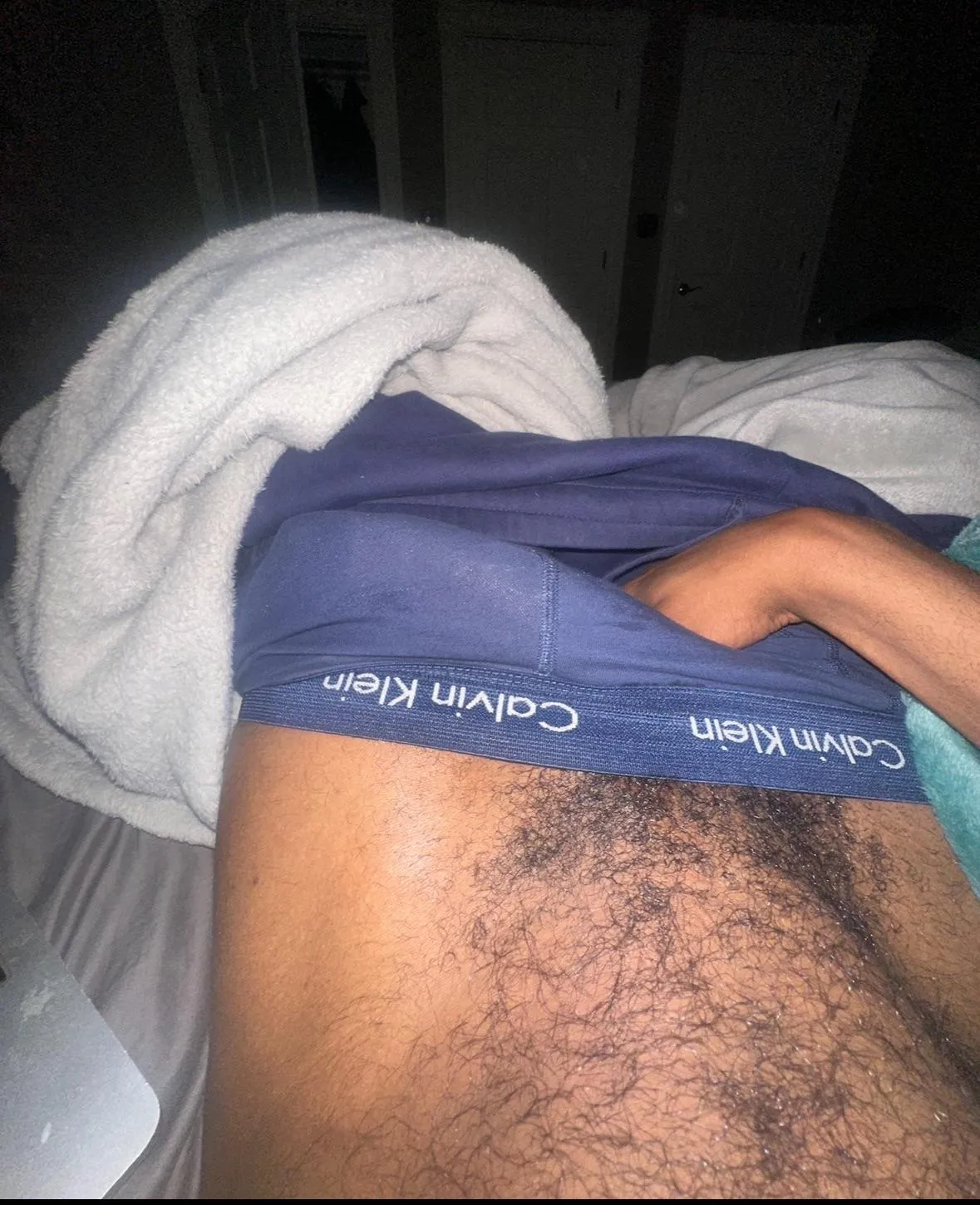 Ever been flung in the face by a fat cock ?