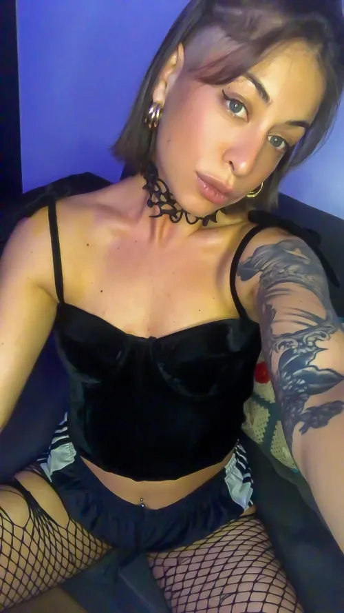 Forget her with me tonight