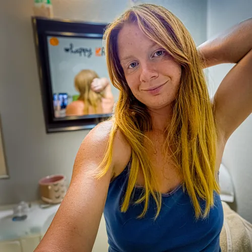 gentlemen prefer blondes, but it takes a real man to handle a redhead💪 [Return Our 3P Tools/Apps]