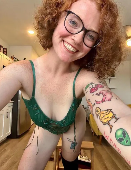 I love an outfit that shows off my freckles… [IRTR]