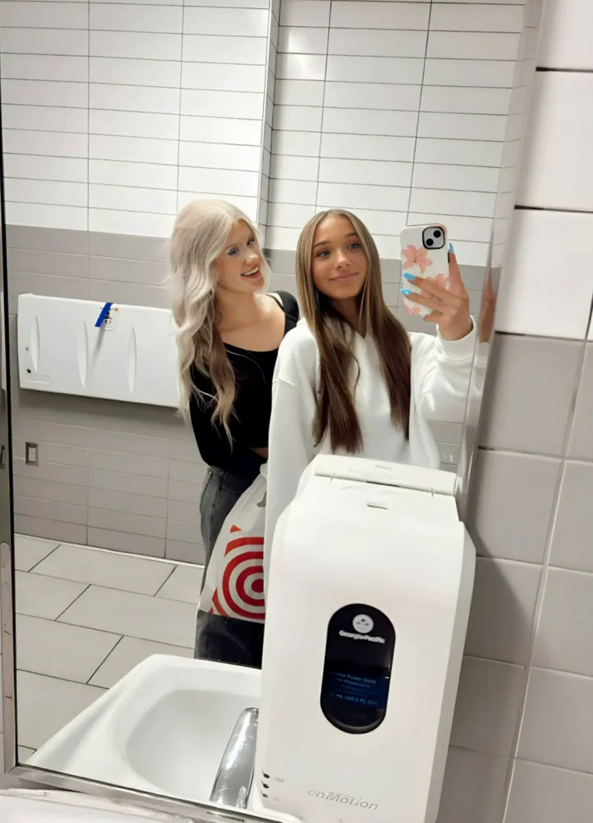 Say hello to my mom 18f