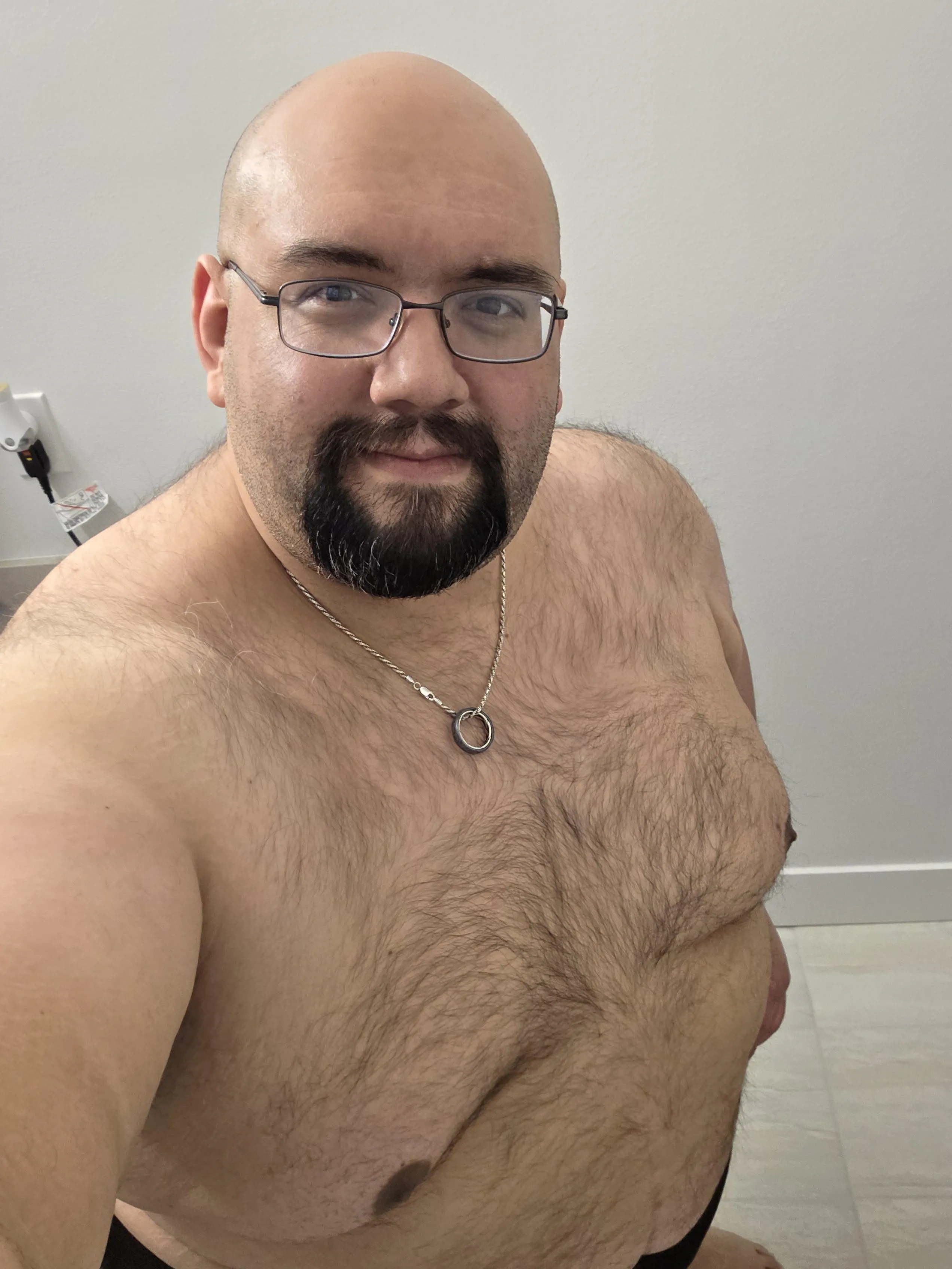 40M WA Good evening ladies! Over the past 48 hours went coast to coast...literally, from Orlando to Seattle! Time for some rest before work tomorrow