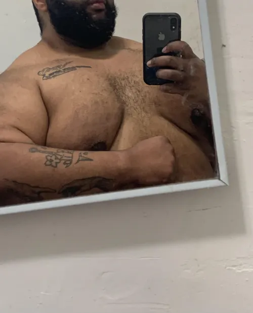 Come get in these arms 💪